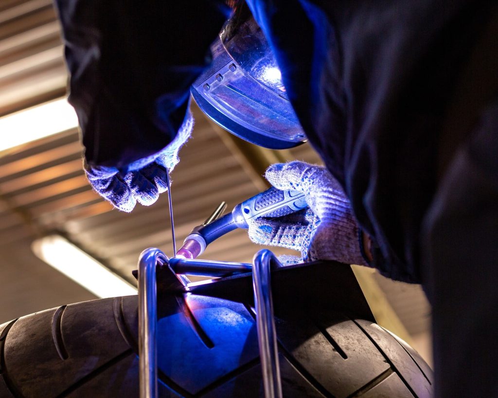 Soldadura TIG aplicación coche